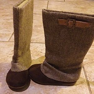 Joyfolie girl toddler size 8 brown boots